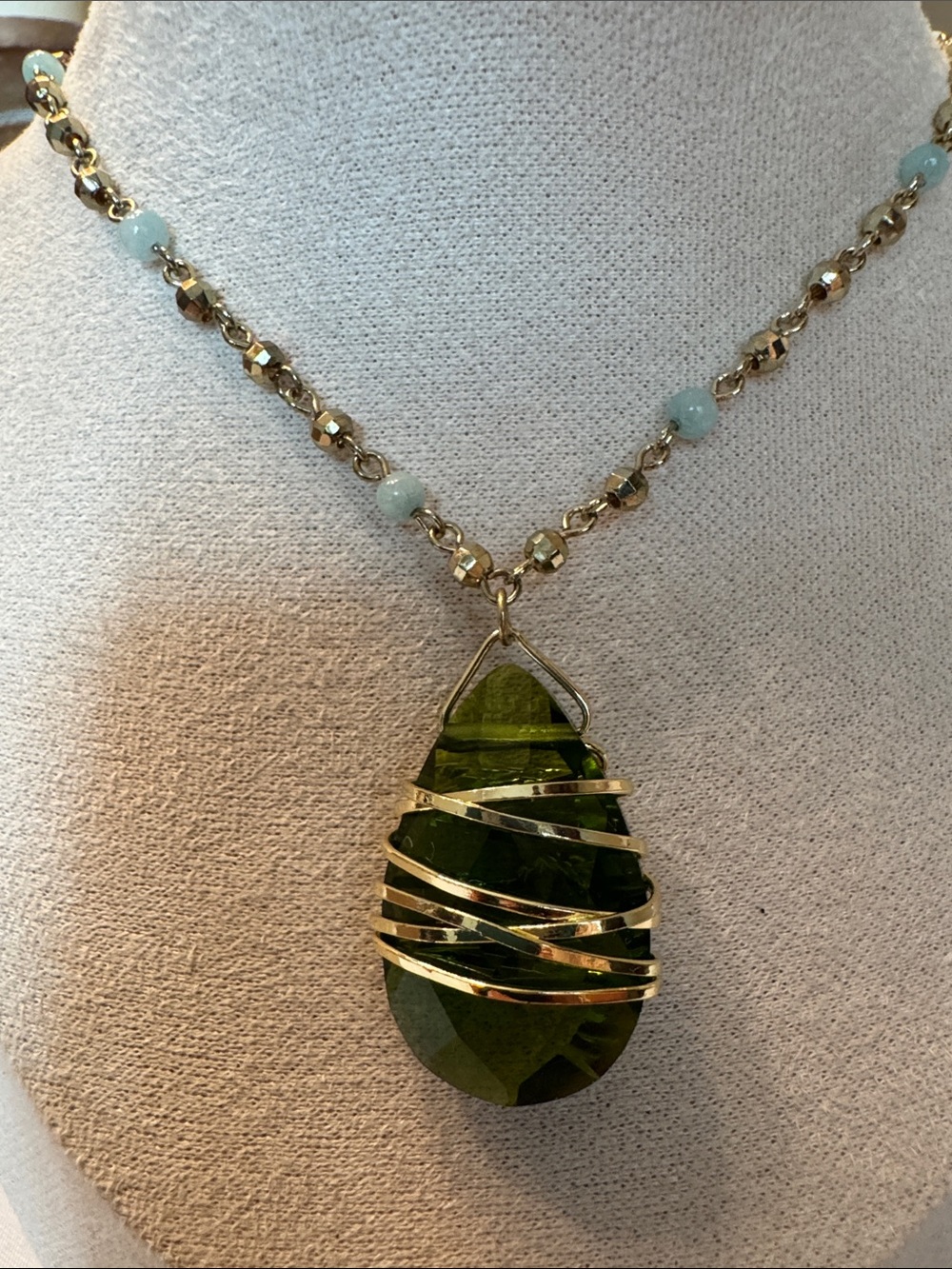 Gold-Wrapped Olive Green Teardrop Pendant Necklace